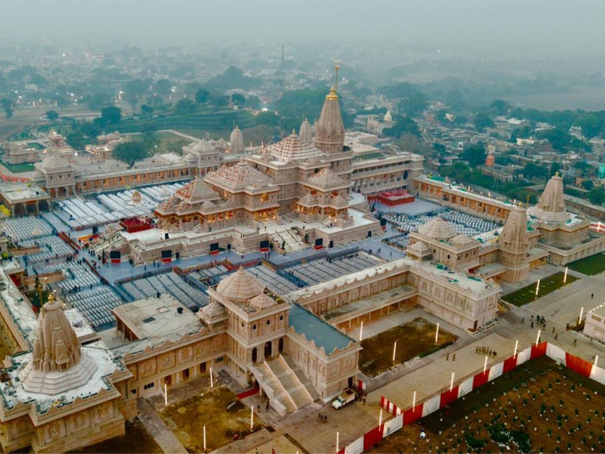Ayodhya Mandir Flag Hoisting Today: 5 Major Highlights From the Saffron Flag Ceremony