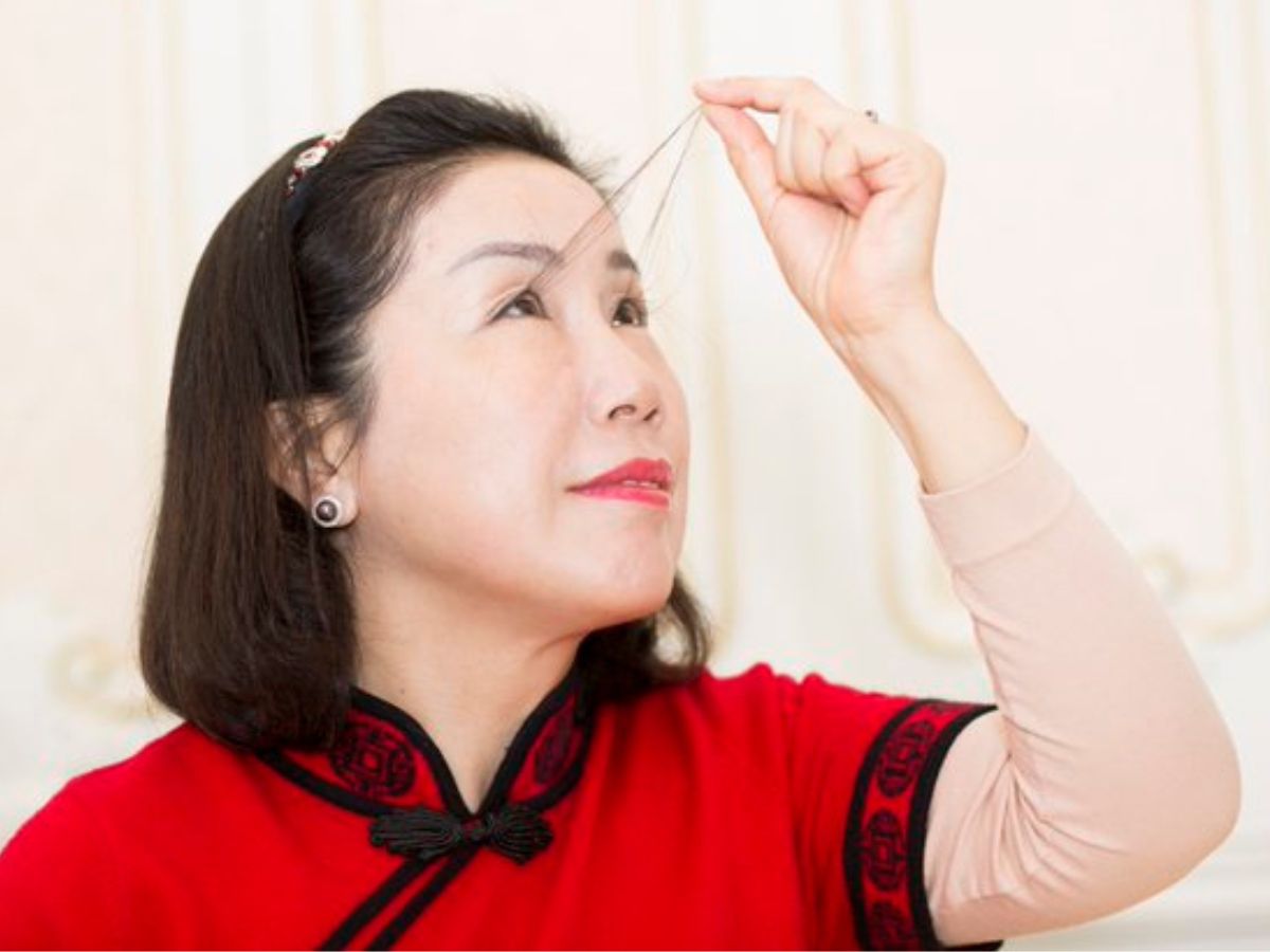 World Longest Eyelashes: You Jianxia Sets an Unbreakable World Guinness Record