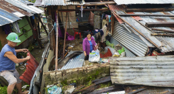 Two Dead, Over a Million Evacuated as Super Typhoon Fung-wong Slams Philippines