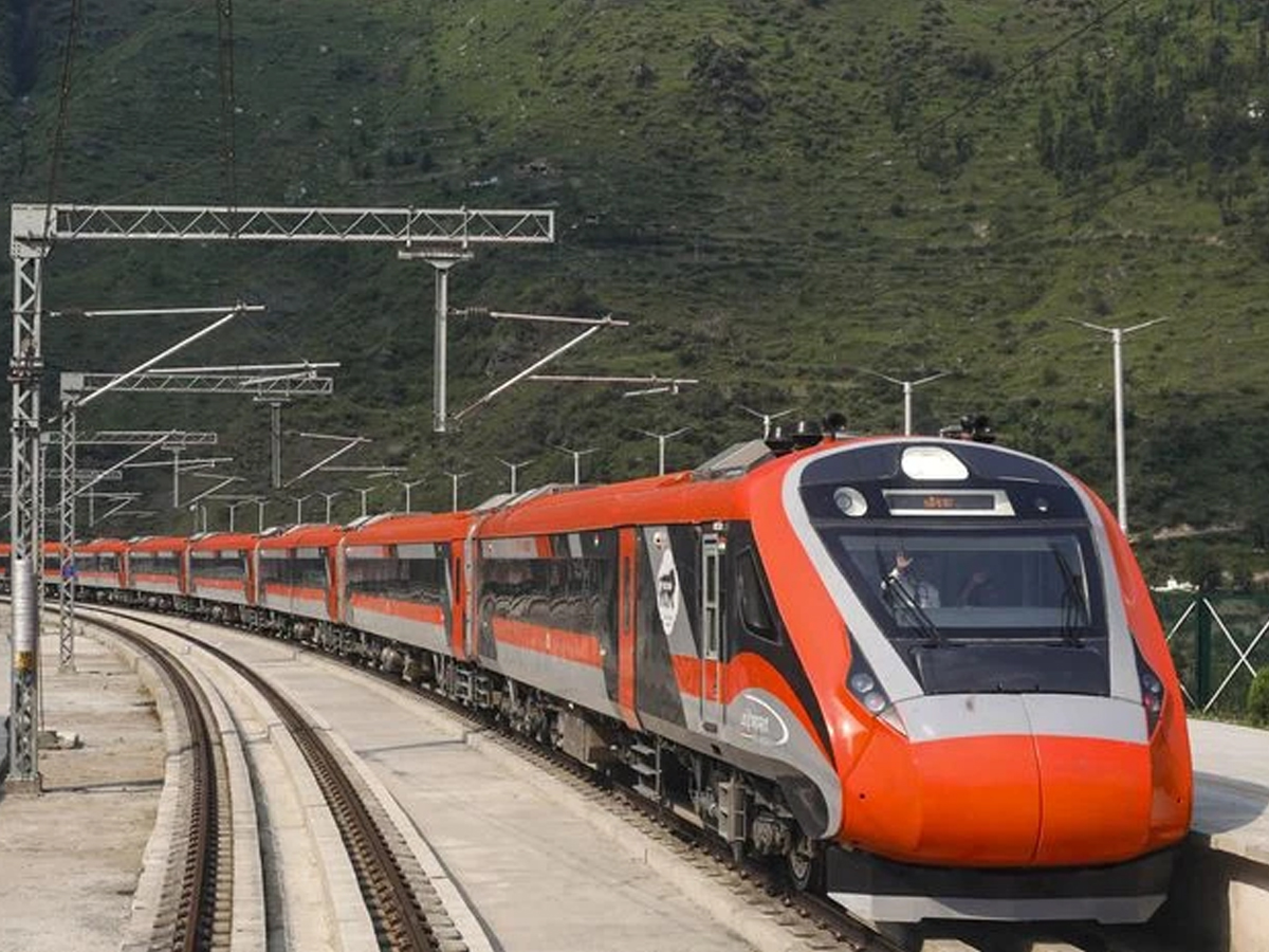 Third Vande Bharat for Kerala: PM Modi Launches Ernakulam–Bengaluru Express Service