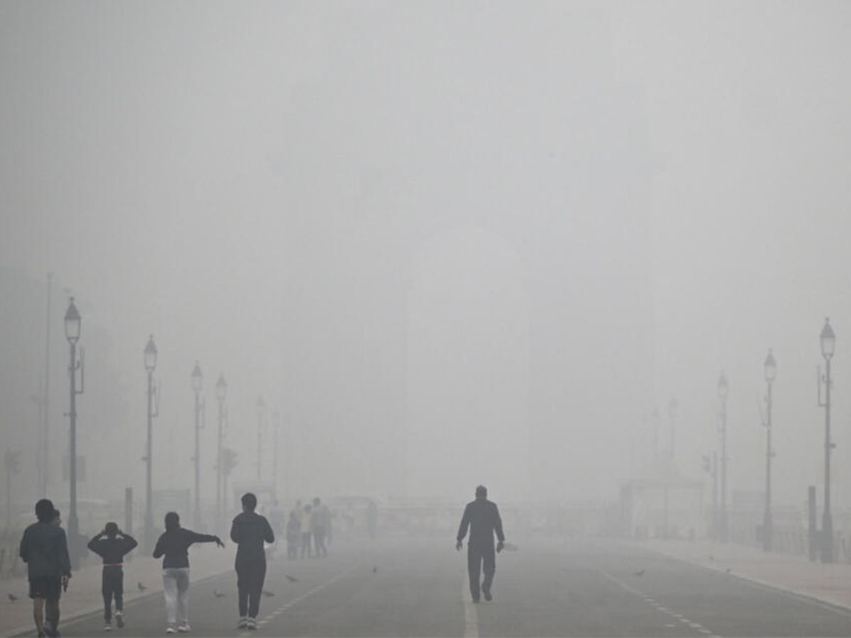 Delhi AQI 397: Capital on Edge as Pollution Spike Sparks Protests, Chaos at India Gate