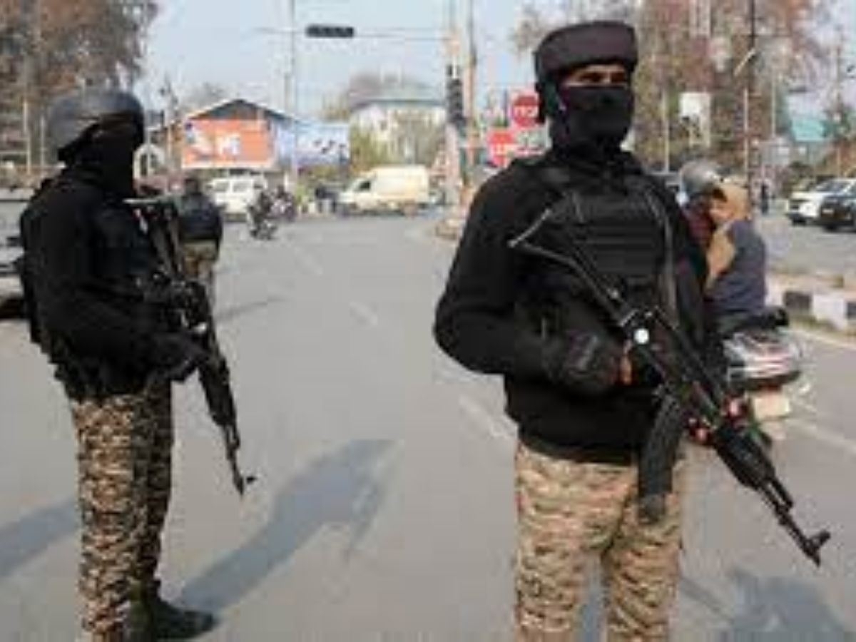 Another Key Arrest in Delhi Blast Case, Pulwama Electrician Detained in NIA Custody