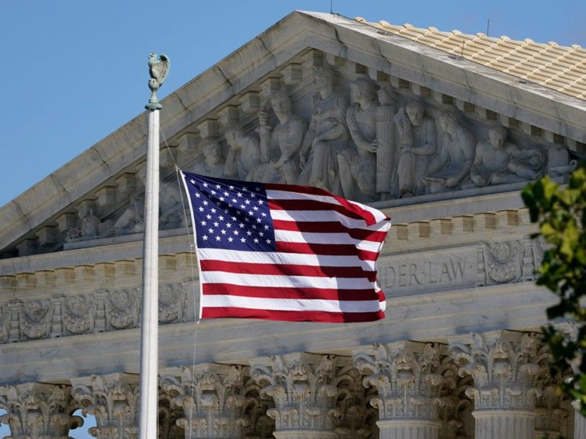 U.S. Supreme Court Questions Trump’s Power on Tariffs: Can He Really Tax the World?