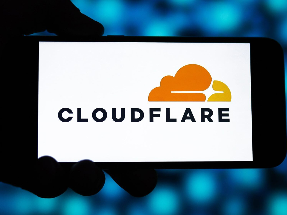 Major Internet Outage: Cloudflare Glitch Disrupts X, ChatGPT, & More; Cloudflare Explains
