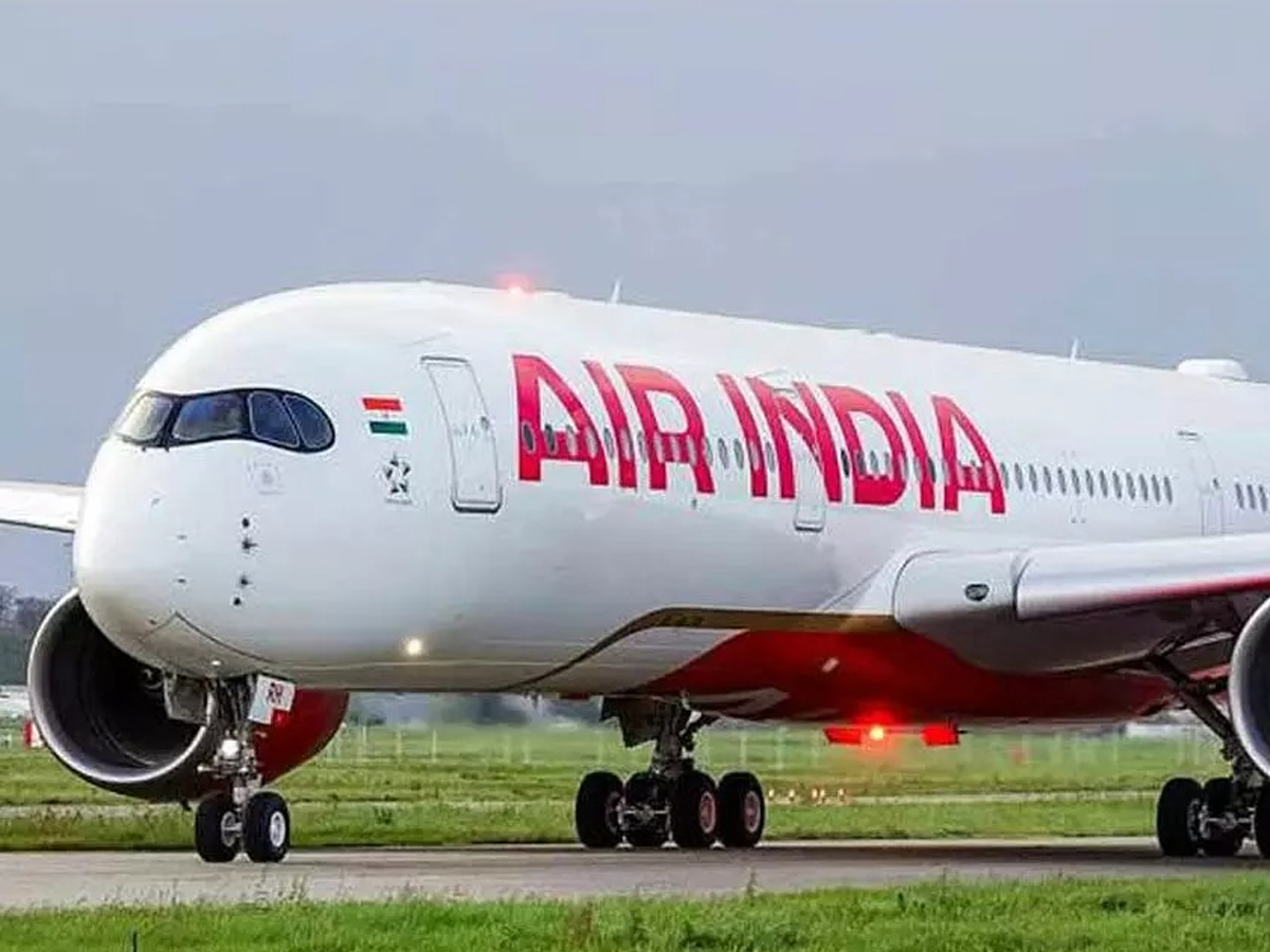 Air India Flight AI887 Returns to Delhi After Engine Oil Pressure Drops Mid-Air, DGCA Orders Probe