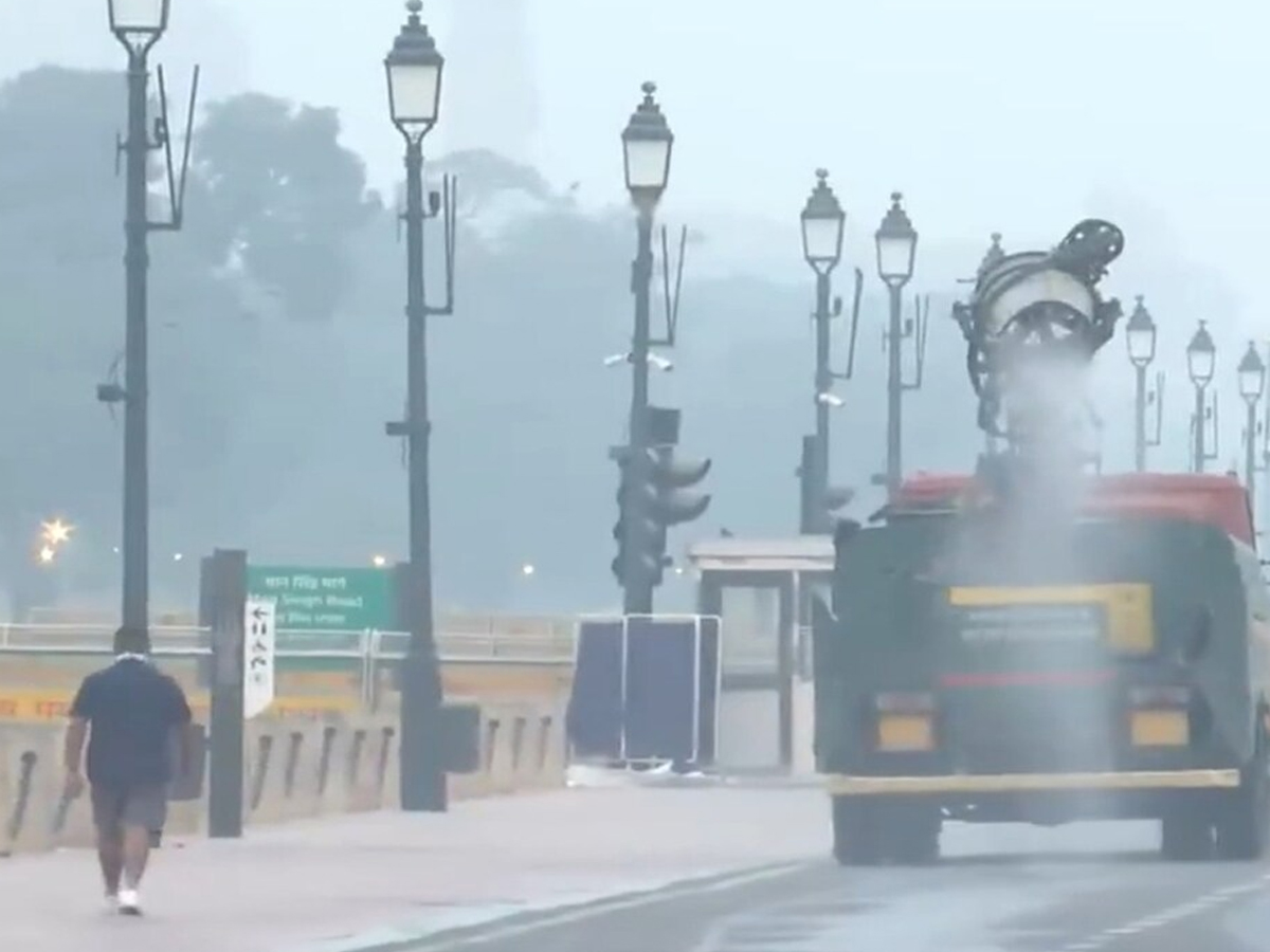 Delhi Air Quality Improves as GRAP-IV Curbs Are Lifted; AQI Slips to Poor, Moderate Levels