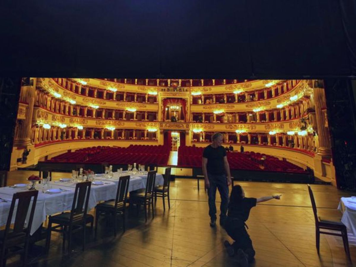 Shostakovich’s ‘Lady Macbeth’ Wins 12-Minute Ovation at Politically Charged La Scala Premiere