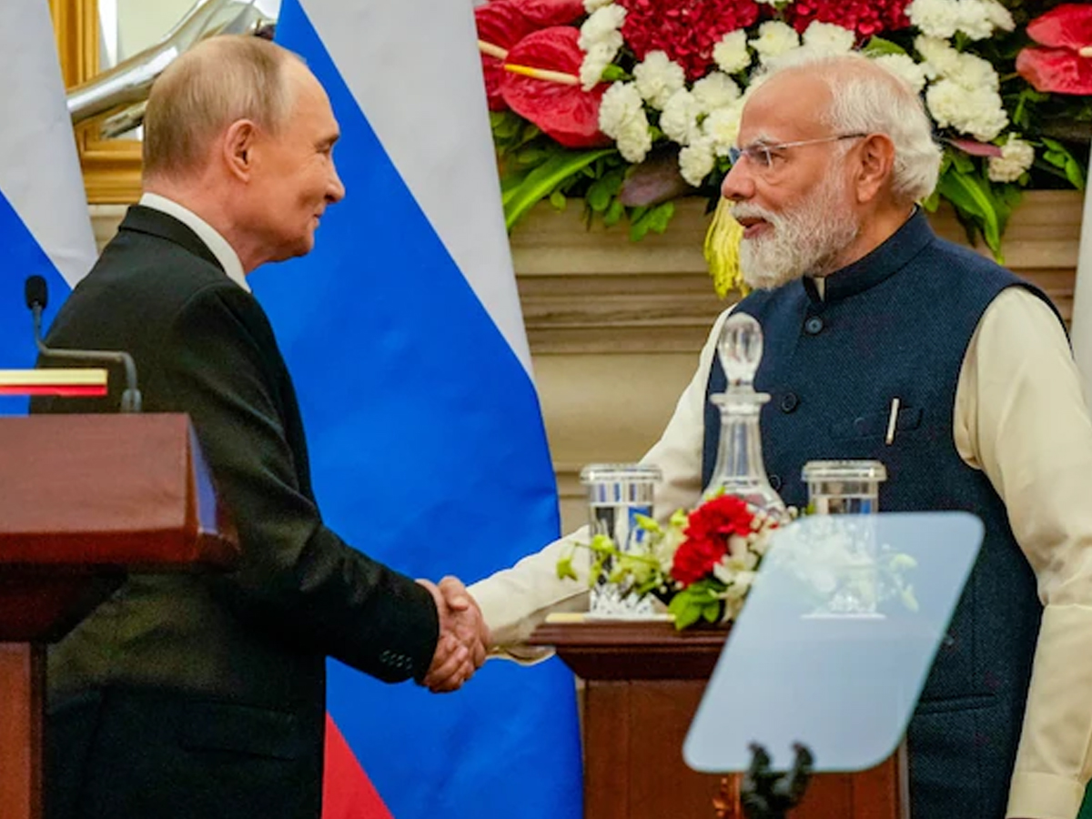 India to Introduce Free 30-Day E-Visa for Russian Tourists, Modi Announces After Talks With Putin
