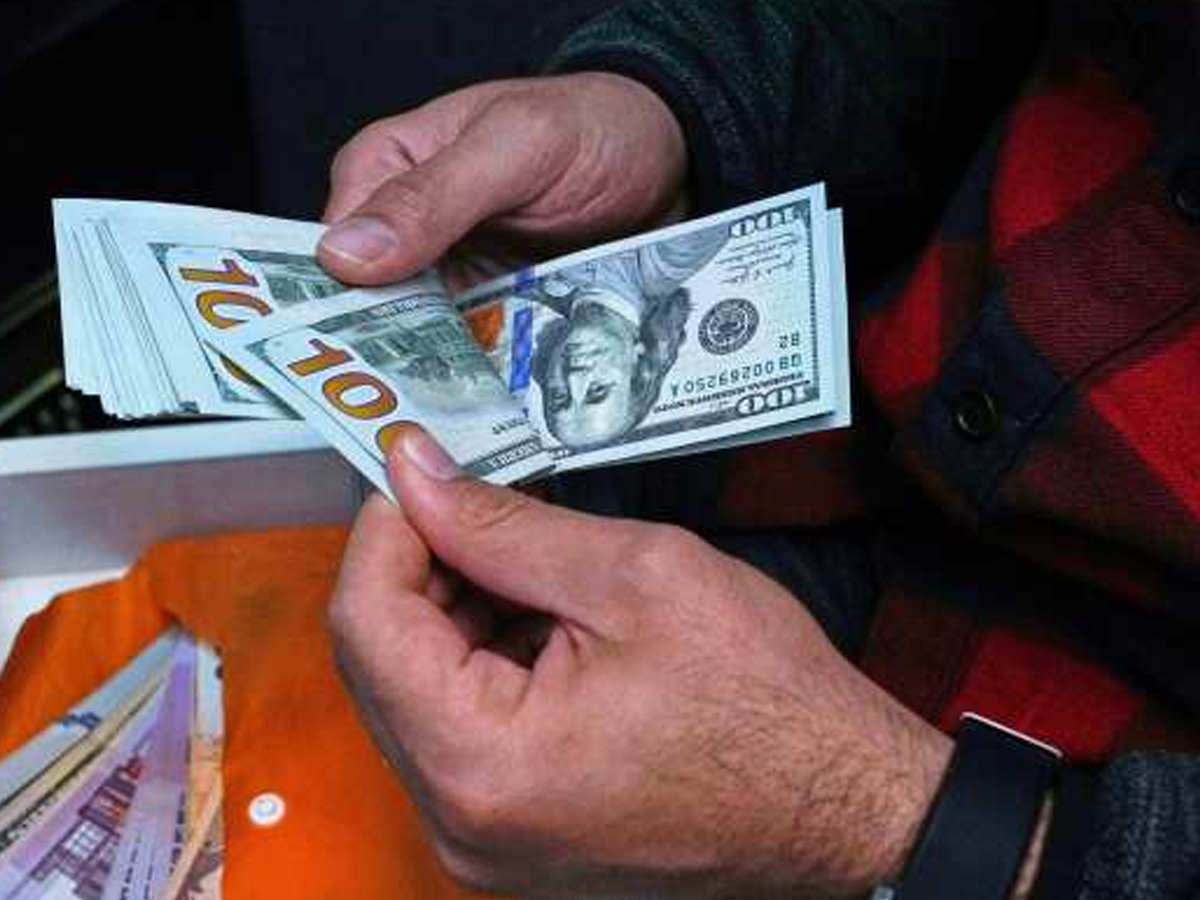 Iran on Edge as Nationwide Protests Break Out Over Currency Collapse, Inflation & Livelihood Crisis