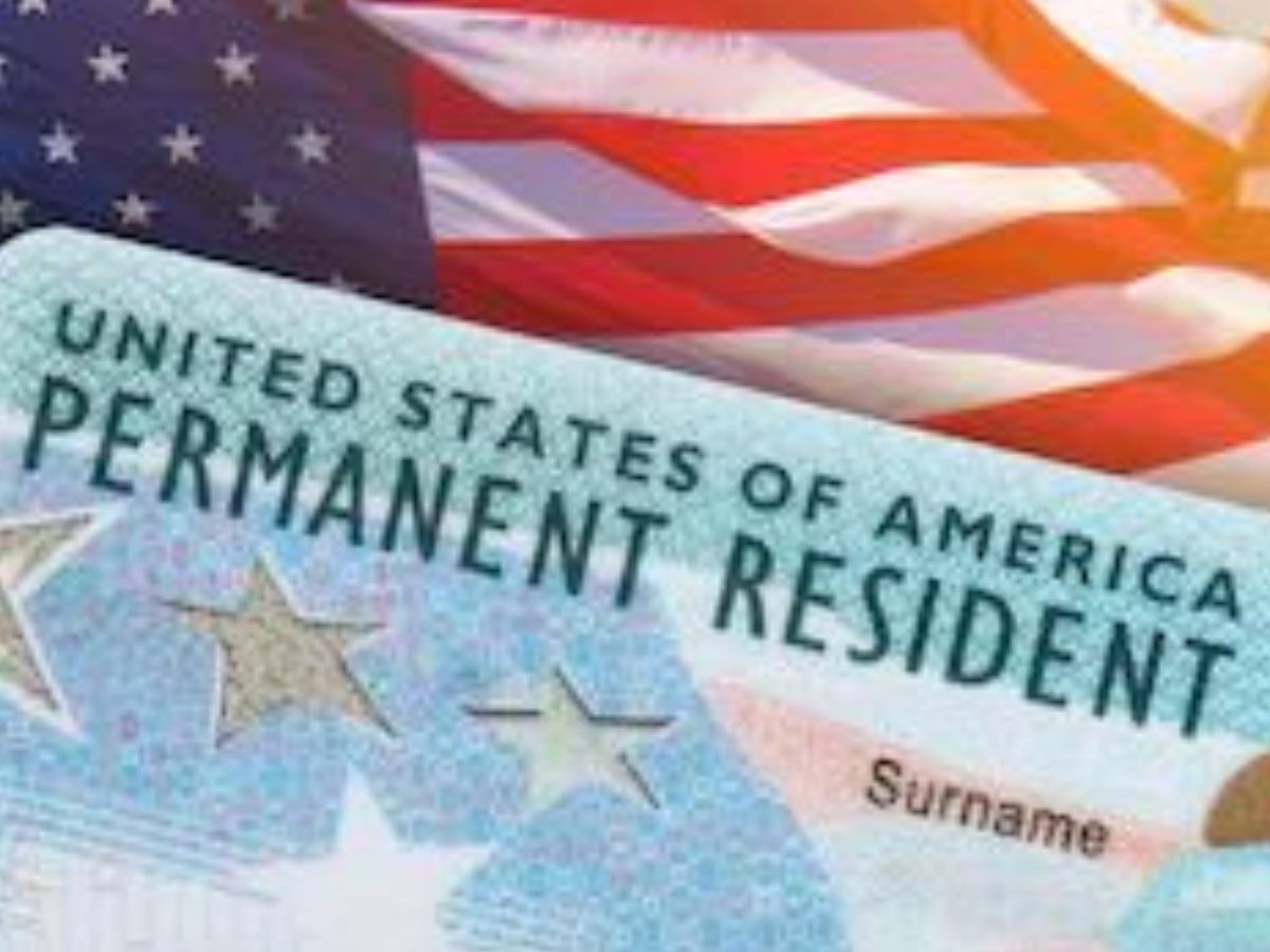 New US Rule Shocks Indian H-1B Families: Public Social Media Now Mandatory for Visas | Details Inside