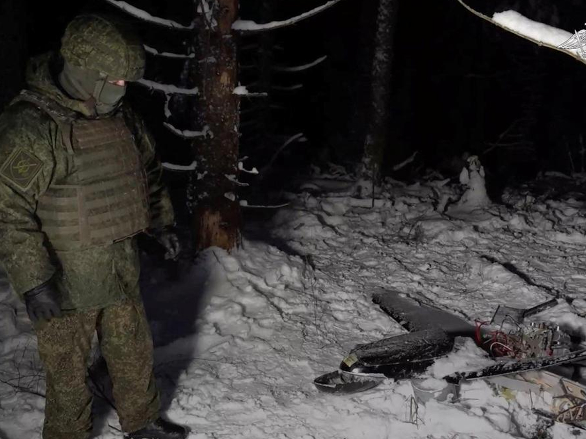 Kremlin Shares Footage of Drone Carrying Explosives Allegedly Targeting Putin’s Home Ahead of New Year | Watch