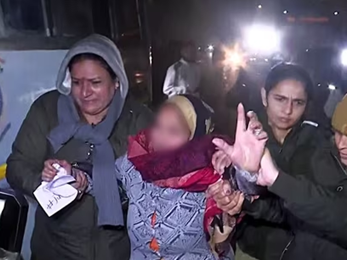 ‘Bail for Rapists?’ Rahul Gandhi Questions Justice After Unnao Survivor Detained