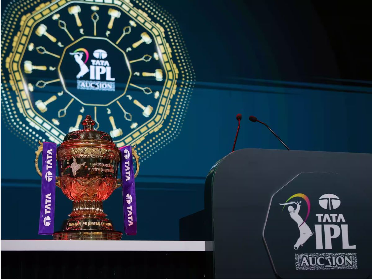 IPL 2026 Auction: Who Did KKR, RCB, MI Retain? Full List of Retained Players, Purse Left for Each Team
