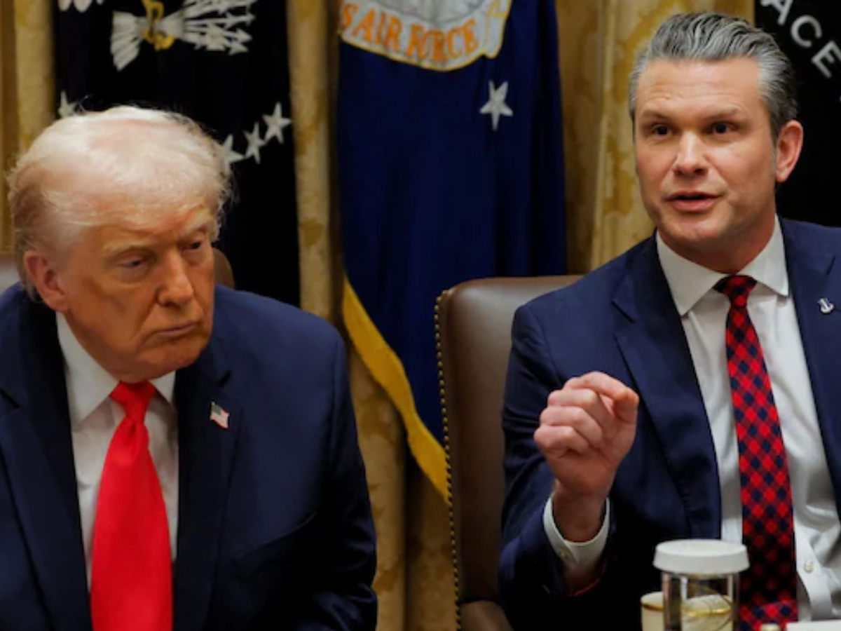 Hegseth Denies Seeing Survivors Before Second Strike on Venezuelan Drug Boat