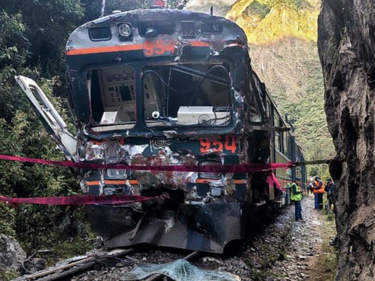 Machu Picchu Train Crash Kills One, Injures 30 Tourists in Peru