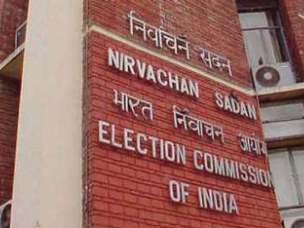 EC steps up scrutiny, adds 12 Special Electoral Roll Observers in Bengal