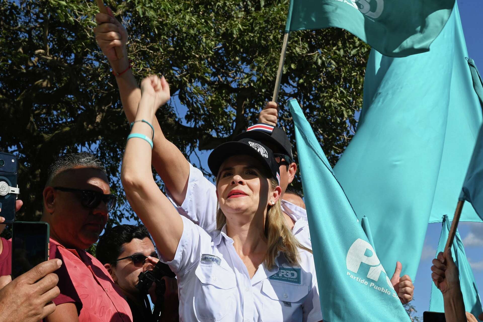 Costa Ricans vote on outgoing president’s conservative populist program