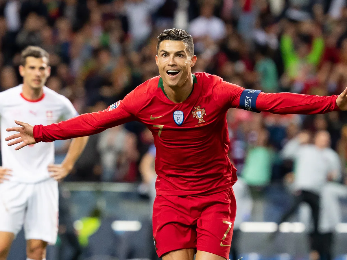 Cristiano Ronaldo buys 25% stake in Spanish club UD Almería