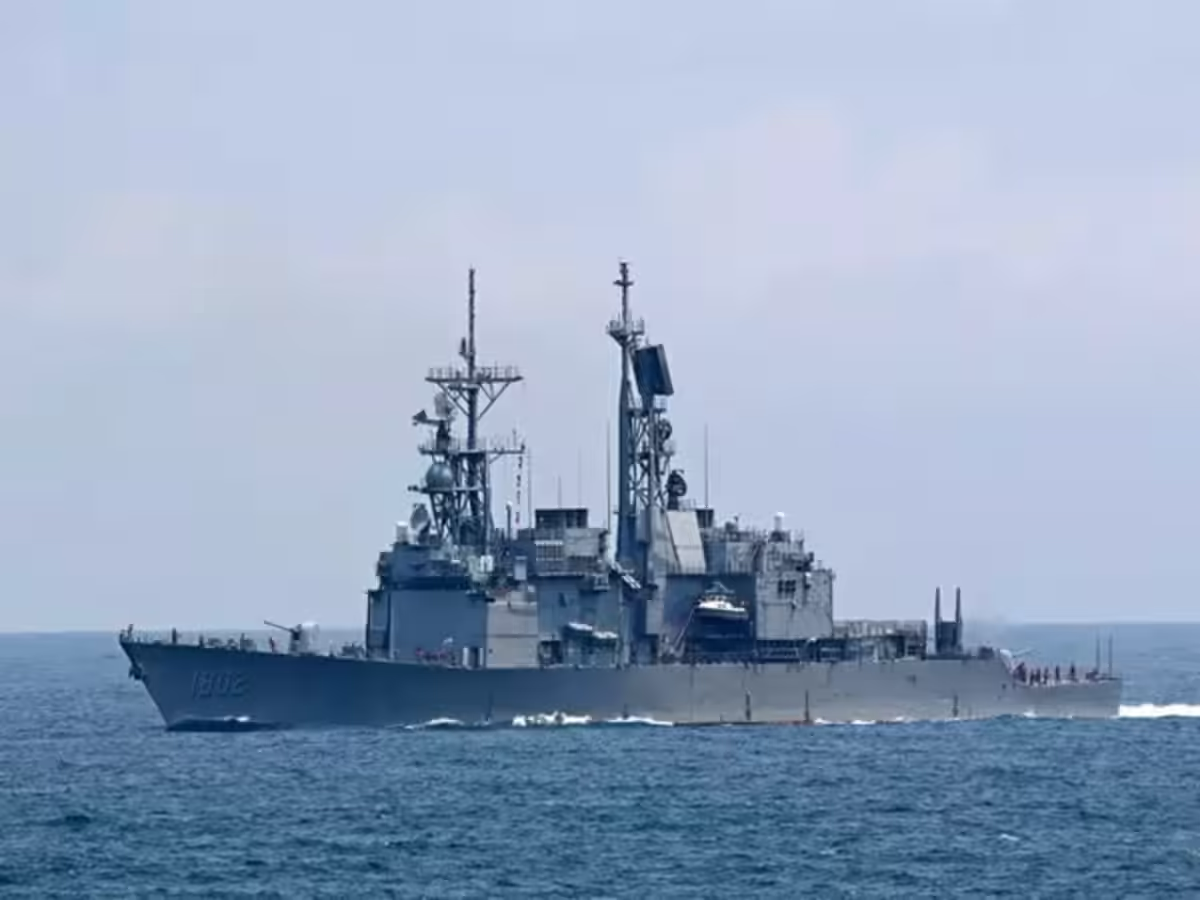 Taiwan detects 13 Chinese sorties, 6 vessels around its waters
