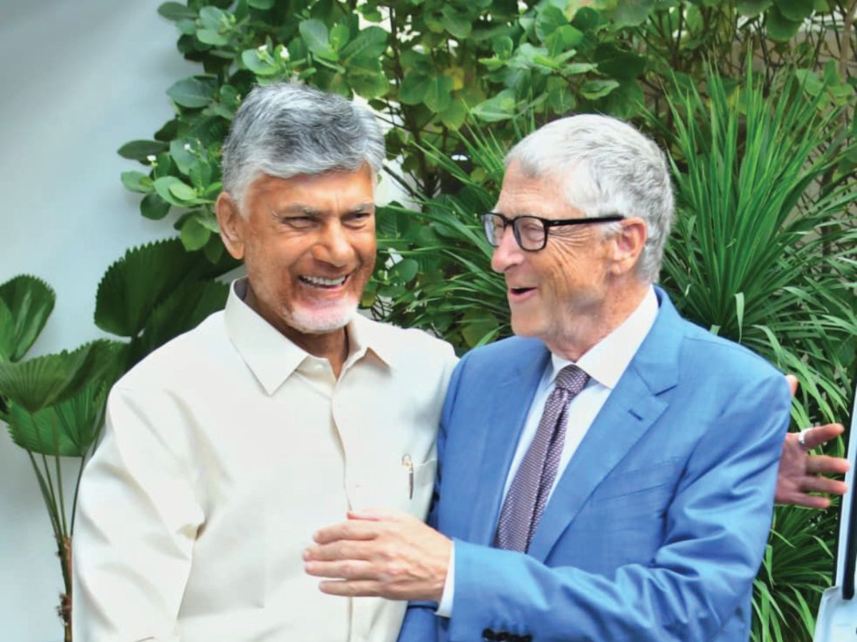 Bill Gates pats AP Govt’s RTGS services