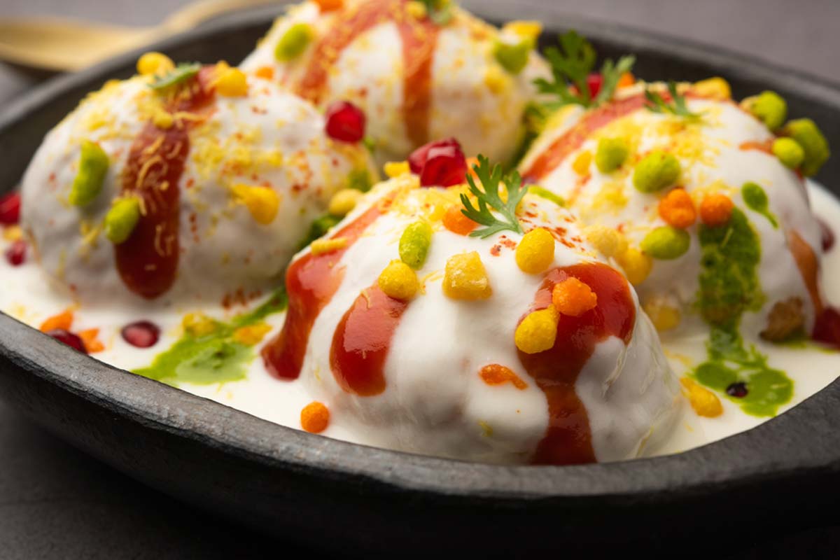 Make your Holi spread unforgettable with Rajasthani dahi gujiya