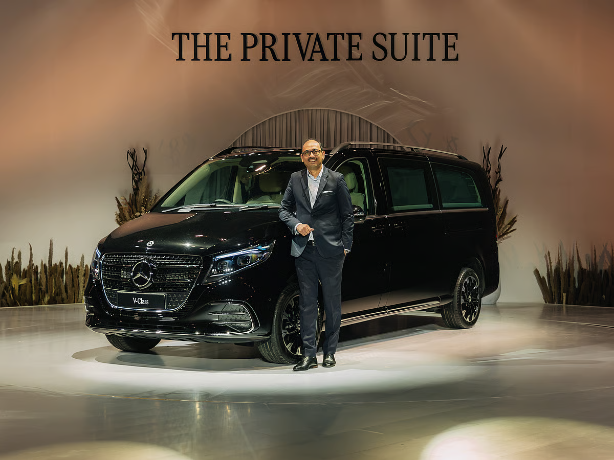 Mercedes-Benz brings back the V-Class to India at Rs. 1.4 Crore!