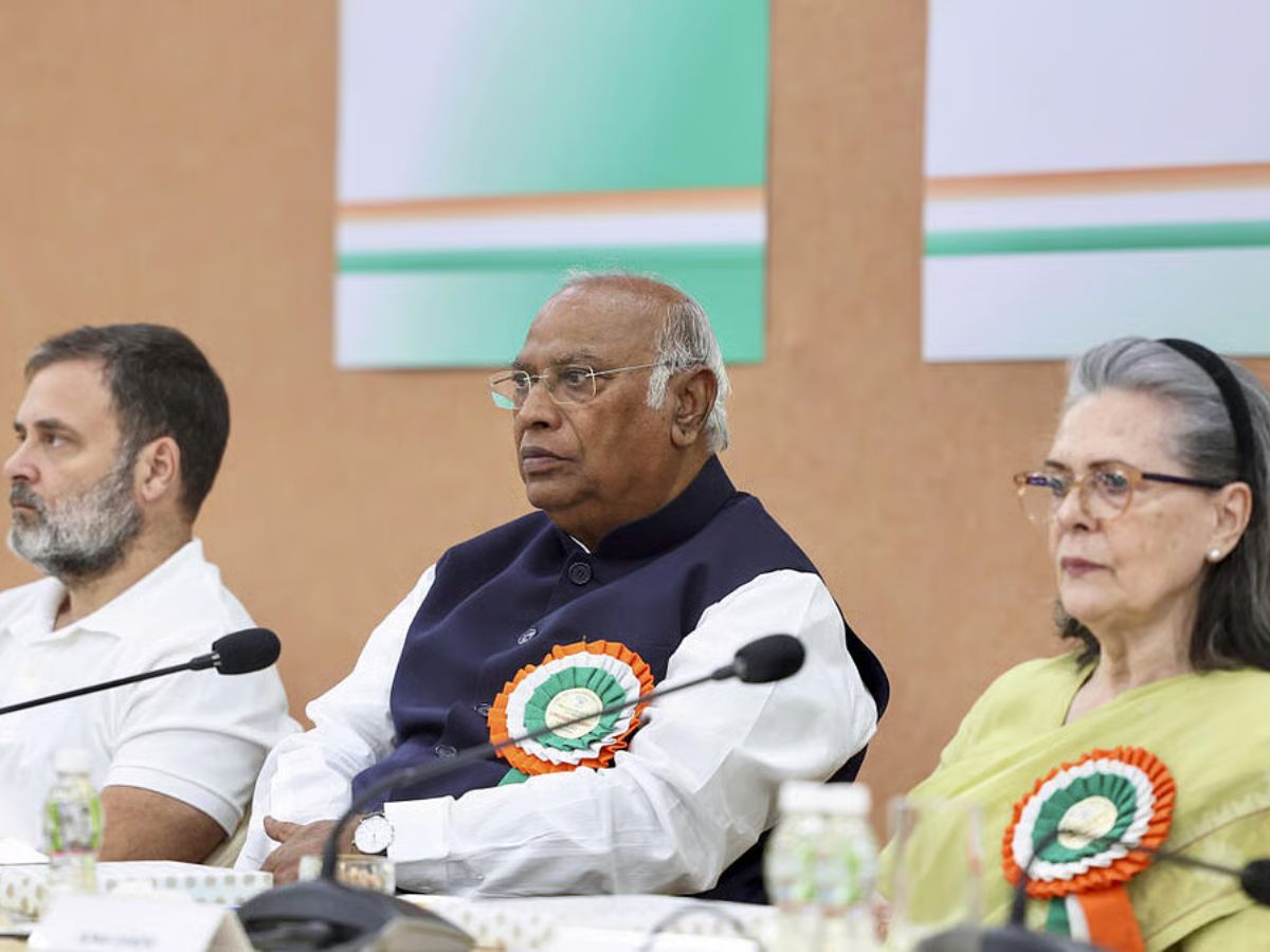 Congress names Kharge, Rahul, Sonia, Priyanka as star campaigners in Assam, Keralam, Puducherry