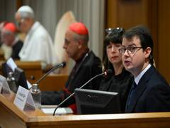 AI needs moral oversight beyond tech labs, says Anthropic co-founder Chris Olah at Vatican