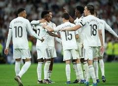 Real Madrid presidency candidate claims he will sign "two international stars" after being elected