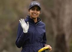 Strong start by Diksha Dagar at Jabra Ladies