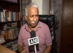 "Worked for farmers, poor, middle class": Congress' Ramappa Timmapur calls Siddaramaiah "mass leader"