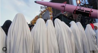 Iran turns to public weapons displays as Trump threats fuel war