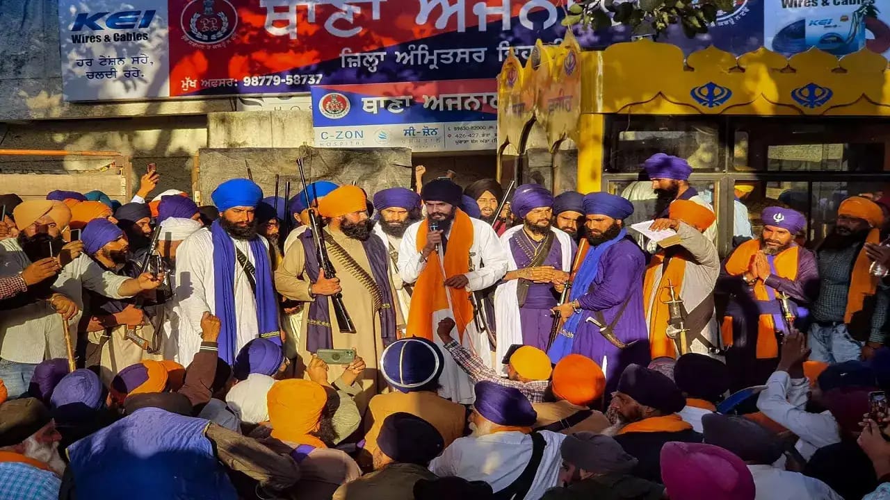 Ahead of Assembly polls, sacrilege issue returns to centre stage as Waris Punjab De plans Faridkot march
