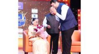 Maharashtra CM Devendra Fadnavis pays tribute to Suman Kalyanpur, calls her passing a huge loss to Indian music