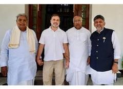 Karnataka Transition: CM-designate DK Shivakumar, Siddaramaiah hold high-level huddle with Kharge, Rahul Gandhi over Cabinet blueprint