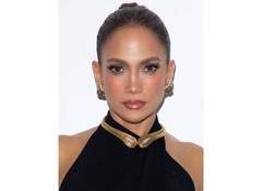 Jennifer Lopez shares how she prepared for bikini scene in 'Office Romance'