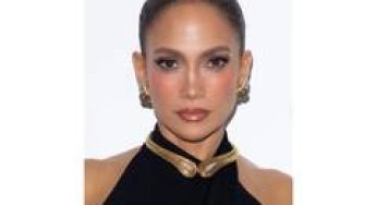 Jennifer Lopez shares how she prepared for bikini scene in 'Office Romance'