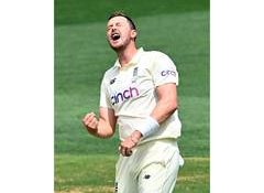 Robinson, Atkinson's fiery spells power England to 115-run win over New Zealand in 1st Test