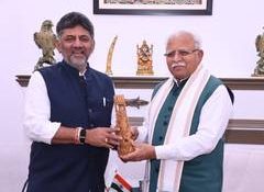 Karnataka CM DK Shivakumar meets Union Minister Khattar in Delhi, submits report on state issues