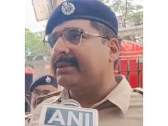 Bihar: Fire breaks out at Biscomaun Bhawan in Patna