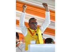 OP Rajbhar warns Akhilesh Yadav of "earthquake" about SP-era scams after igniting 'split buzz'