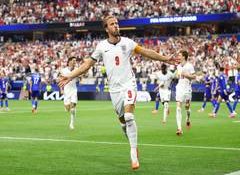 "A performance to be proud of": UK PM Starmer on England's 4-2 win over Croatia in World Cup