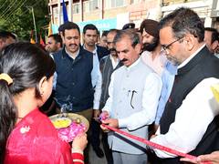 Himachal Pradesh CM inaugurates Kasumpti parking facility in Shimla; Rs 150 crore sanctioned for circular road widening