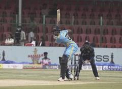 Shubhang Hegde's all-round show helps Bengaluru Blasters overcome Gulbarga Mystics by six wickets