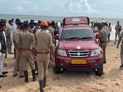 Keralam: Strong waves at Payyambalam beach leave Bengaluru student missing, one rescued