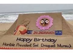 Sand artist Sudarsan Pattnaik pays tribute to President Droupadi Murmu on her birthday
