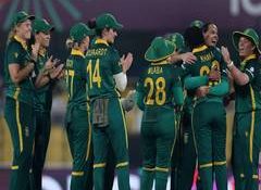 Women's T20 WC: Kapp, Ismail shine as South Africa restricts India to 158