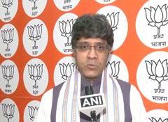 Congress cannot accept "basic courtesy": BJP's Kesavan slams Pawan Khera for criticising Shashi Tharoor