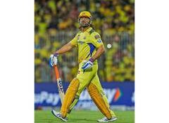 "Nobody was close to Dhoni in taking DRS calls": Veteran international umpire Anil Chaudhary