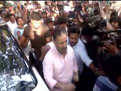 Kamal Haasan visits K Bhagyaraj's residence, pays last respects to late filmmaker